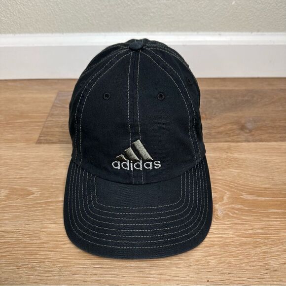 Adidas Embroidered Black Adjustable Strapback Hat - Picture 1 of 10